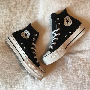 ❌ SOLD ❌ NWT Platform Converse Sneakers